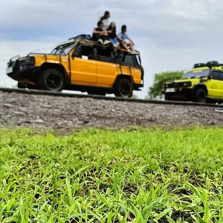 Ijen Miner Family Homestay Баньюванги Экстерьер фото