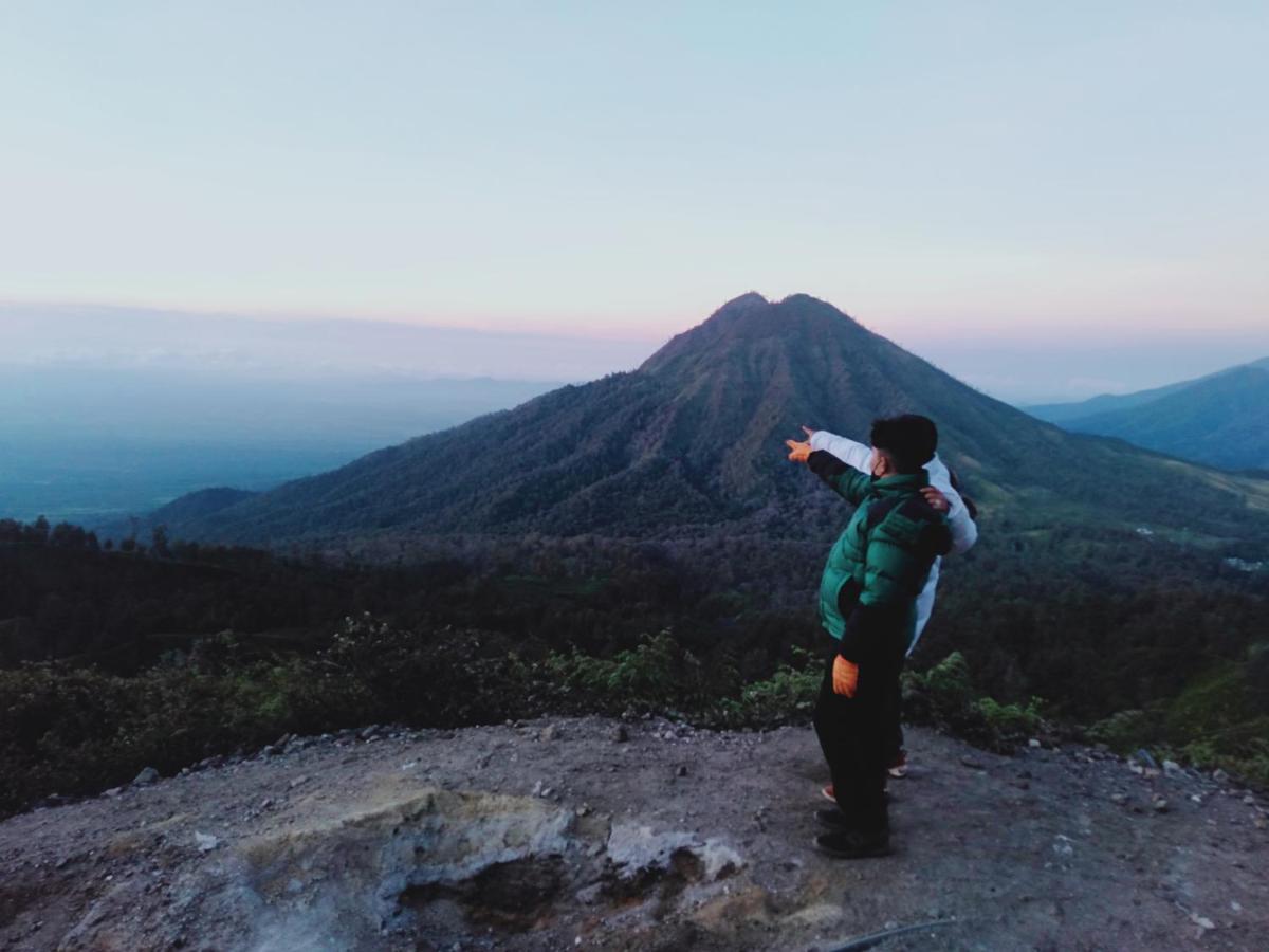 Ijen Miner Family Homestay Баньюванги Экстерьер фото